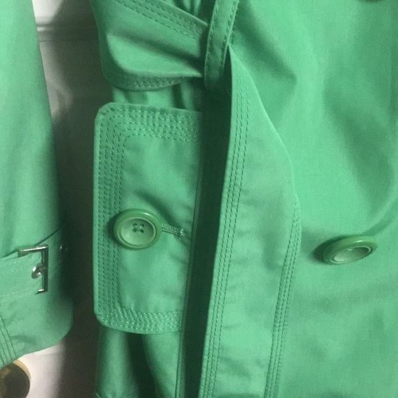 Beautiful green 😄Relativity😃trench coat size large for women - Picture 5 of 16